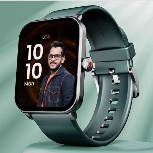 Boat Smart Watch BT Calling & Functional Crown